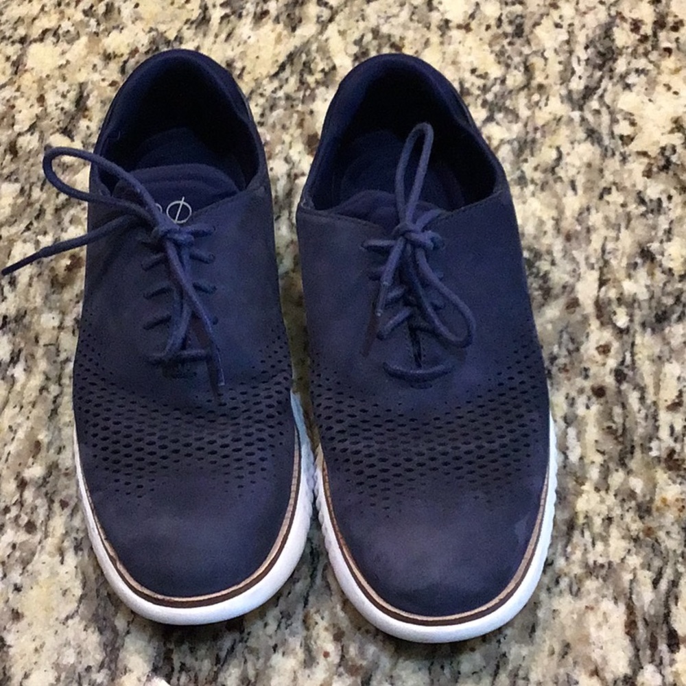 Men’s ZeroGrand Lined Laser Oxford Sz 7